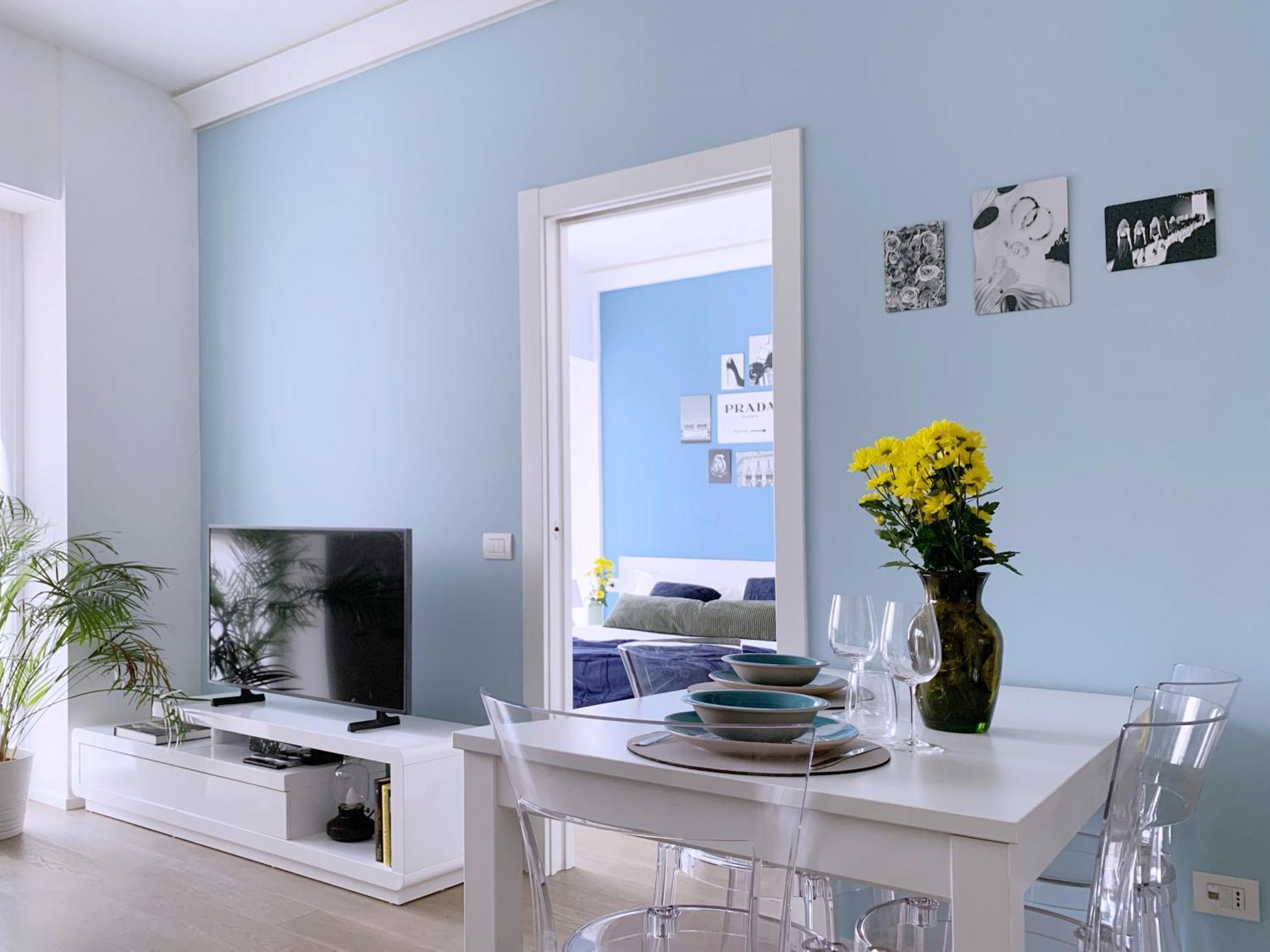 Cardano Blue - 5 Min Da Stazione Apartment